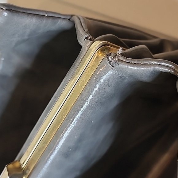 VINTAGE Gray Pocketbook Snap Closure Shoulder Bag - Picture 6 of 8